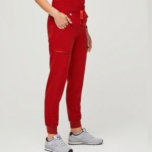 Figs red Zamora joggers